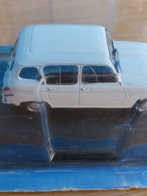 Μεταλλικό αυτοκινητάκι Renault 4 TL του 1978 σαν καινούργιο, σφραγισμένο