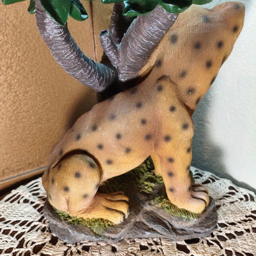 Vintage 1985 Hamco Baby Cheetah Tropical Forest resin decoration, large
