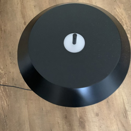 Table lamp touch control like new, 3 brightness levels, minimal design