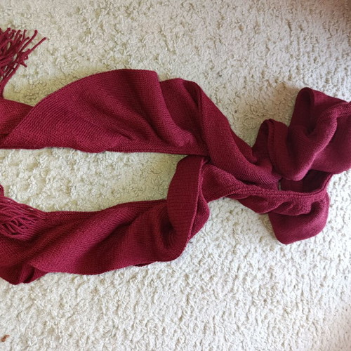 Knitted small t-shirt like new, red with free scarf