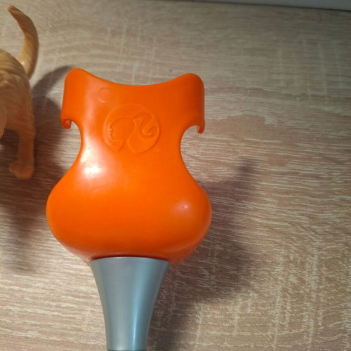 Barbie chair and dog used