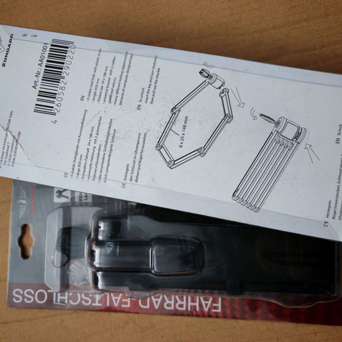 Bicycle locking mechanism new, 6 steel links with plastic coating