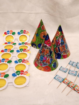 Party accessories pack of 19 pieces like new