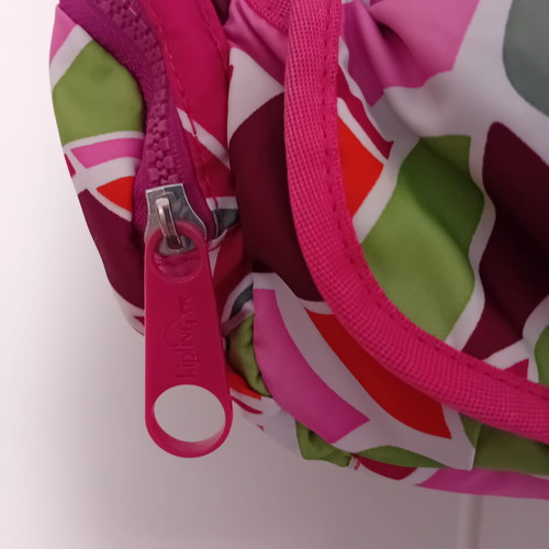 Kipling Vintage Crossbody Bag like new, multicolor psychedelic print