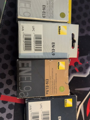 Μπαταρίες Nikon EN-EL9 και EN-EL9a καινούργιες, σφραγισμένες σετ 4 τεμ.
