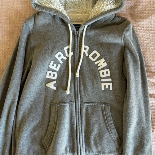 Abercrombie & Fitch women's grey hoodie jacket, size M