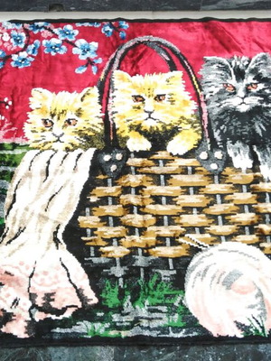Velvet wall tapestry with cats theme used, 1.40x1.00 m