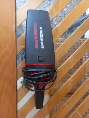 Σκουπάκι αμαξιού Black & Decker σαν καινούργιο