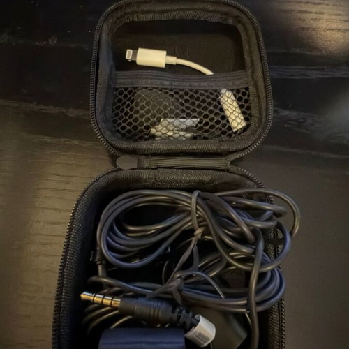iRig Mic Lav professional lavalier microphone 2-pack like new