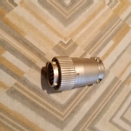 Circular connector 16 contacts M26 male plug like new