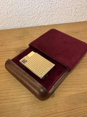 Vintage Sarome SDV gold-plated lighter with luxury case