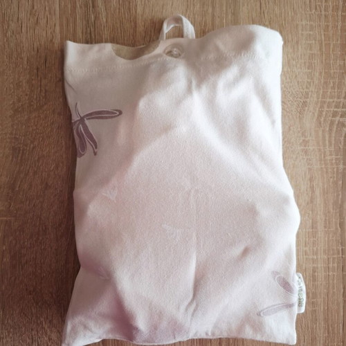 Minene nursing cover light pink like new with storage pouch