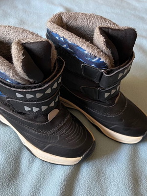 Boys' boots size 29, blue