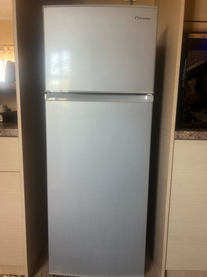 Ψυγείο Inventor σαν καινούργιο, διαστάσεις 143x54x54 εκ