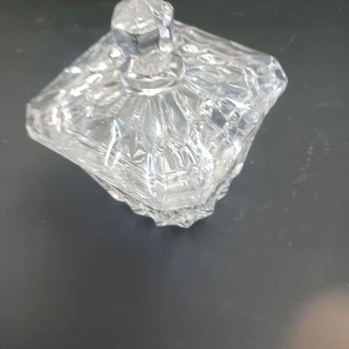 Vintage sugar bowl in excellent condition