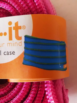 Zipit pencil case pink new