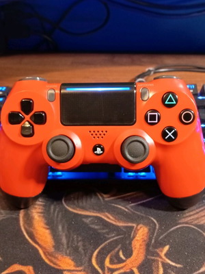 Wireless controller for PS4 and PC used