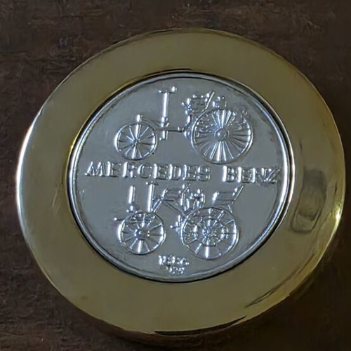 Mercedes Benz press papier new silver and gold commemorative medal