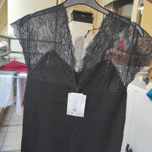 Calliope black sleeveless top with lace