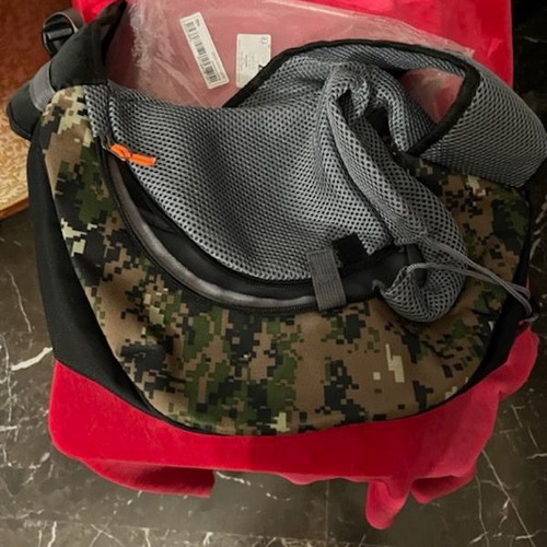 Cat hanging bag for small or medium size cats new