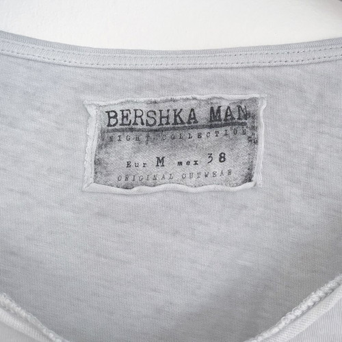 Bershka Man Night Collection short-sleeve T-shirt 00s used, size M, gray
