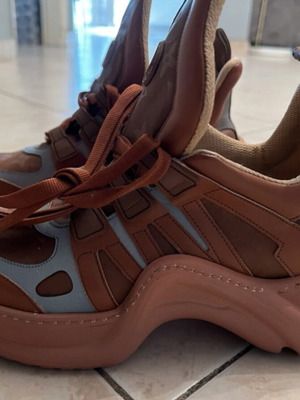 Sneakers new, athletic style, size 38