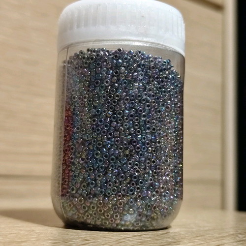 Beads in 5 different sizes and colors like new