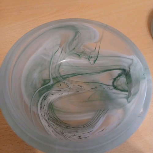 Frosted bowl with lid in green color