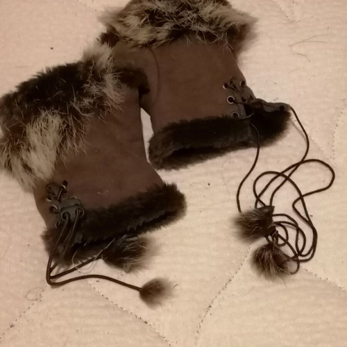 Gloves German made new, design