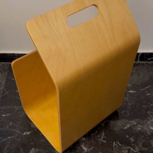 Kanto magazine rack used birch plywood