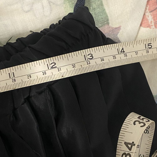 Skirt like new, black, size L 40 12