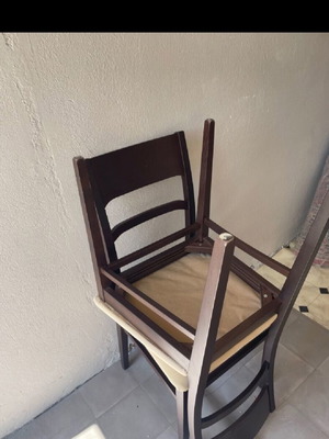 Dining set like new in excellent condition