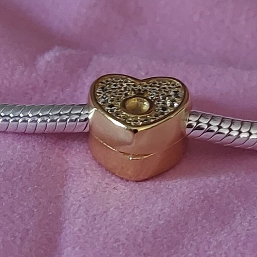 Charm stopper heart new, gold color with white zirconia and Pandora logo