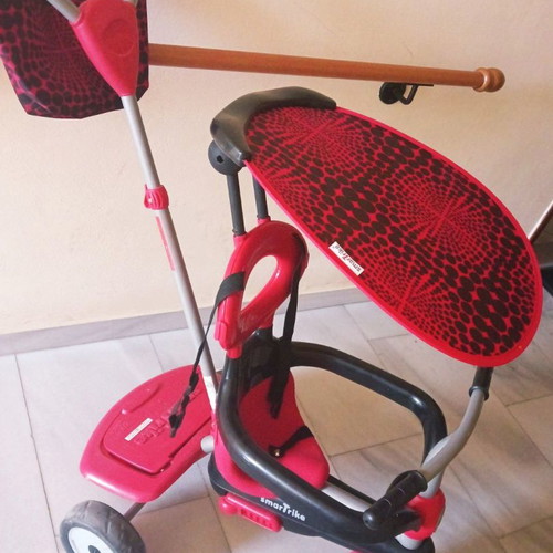 Tricycle for children like new