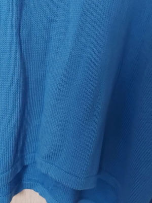Knitted oversized pullover blouse like new