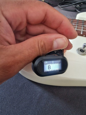 Rechargeable pulse tuner for musical instruments