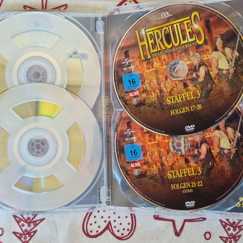 Hercules The Legendary Journeys Season 3 DVD box set like new