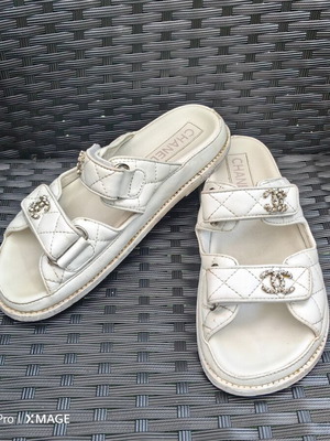 Women's leather sandals used, size 38, white