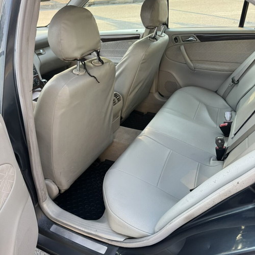 Mercedes C200 Kompressor 1800cc elegance sedan
