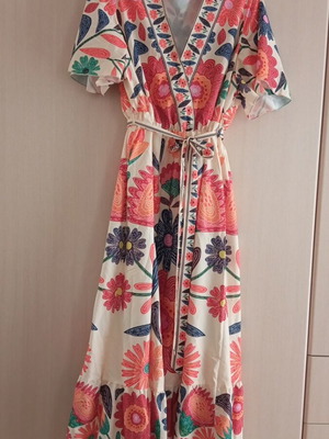 Φόρεμα plus size Shein φλοραλ σαν καινούργιο, μέγεθος 6XL