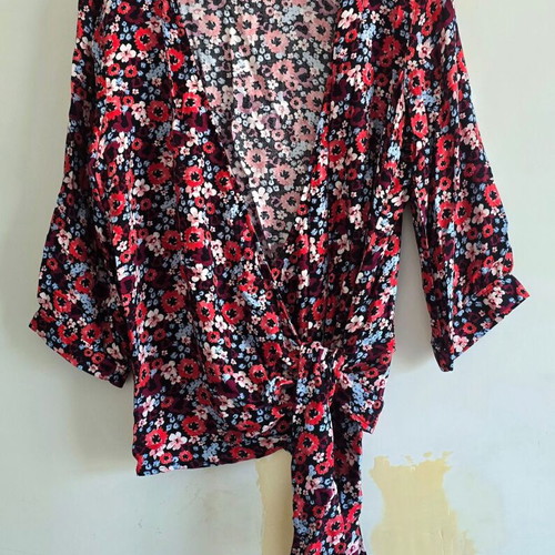Esmara floral lightweight cardigan, size Large