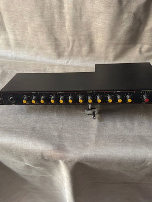Parametric Equalizer VU Ltd EQ1 vintage used, 4-band analog