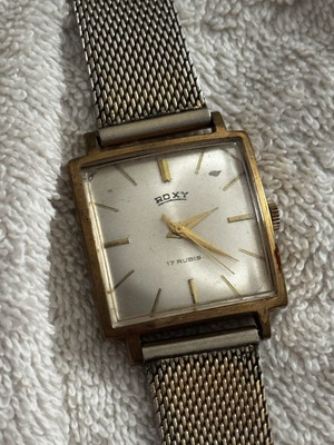Roxy vintage watch used, mechanical from 50s-60s, gold color
