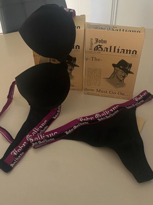 John Galliano black women's underwear set new with push up bra 75C and thong M