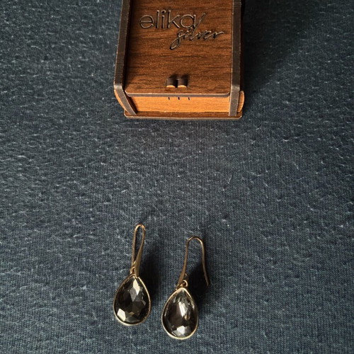 Diamond earrings like new made of stainless steel silver