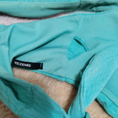 Tezenis bikini top like new, turquoise, size M