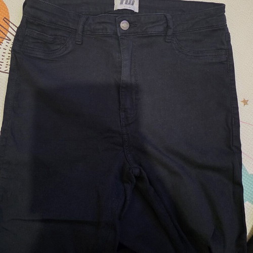 Tally Weijl Black High-Waisted Skinny Pants size 42 like new