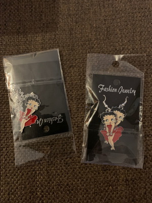 Betty Boop σκουλαρίκια και αλυσίδα με κρεμαστό για το λαιμο