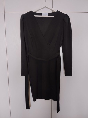 Sisters Point black wrap dress with V neck, new, size small medium