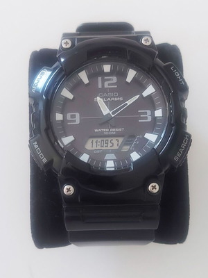 Casio AQ-S810W-1AVEF men's solar watch with black rubber strap, like new